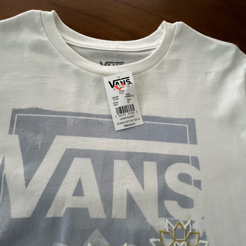 Vans white tshirt